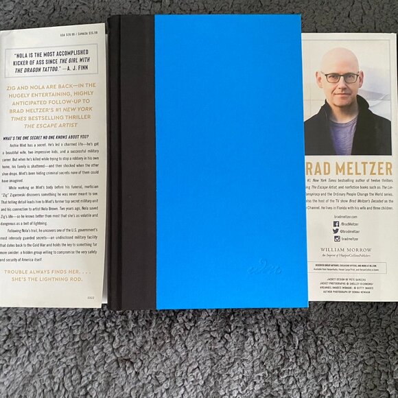 The Lightning Rod by Brad Meltzer Hardcover- First Edition - LIKE NEW - Picture 2 of 2